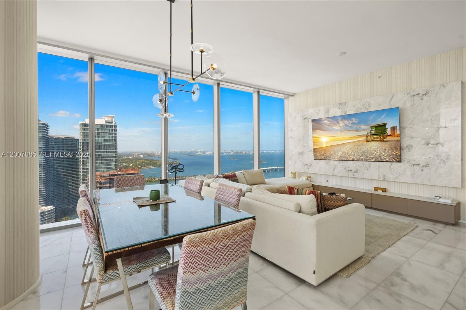 700 26th Ter 4206 photo 2