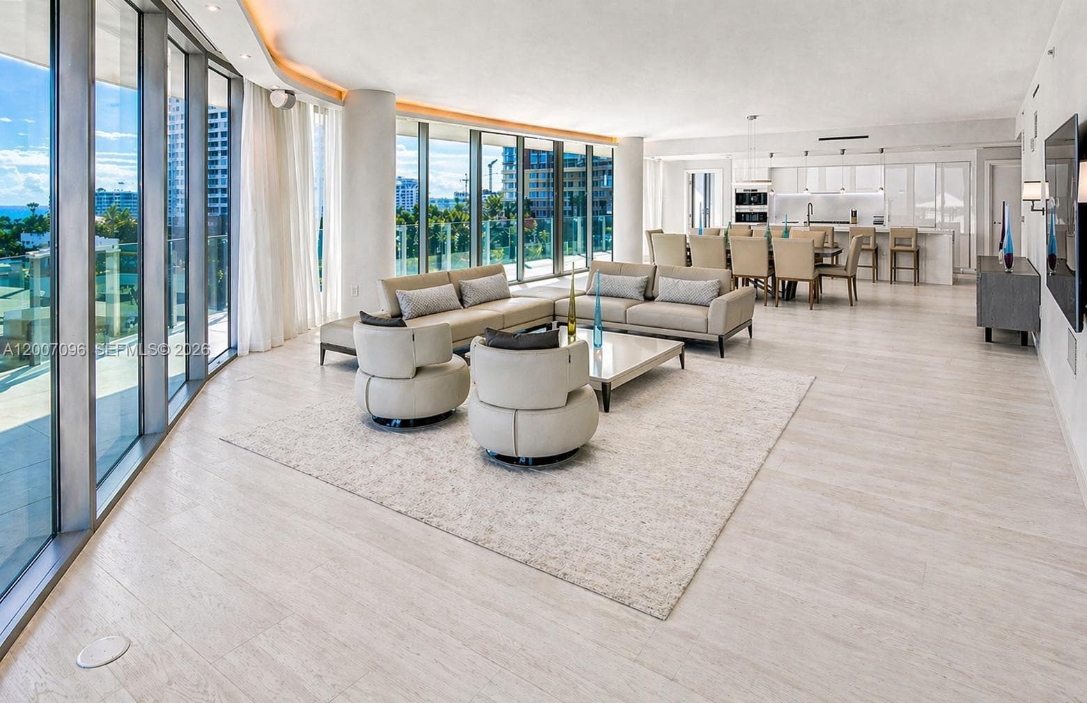 1 Collins Ave 606 photo 3