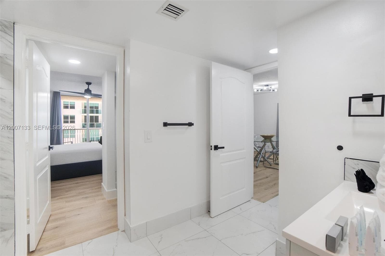 1200 Brickell Bay Dr 1907 photo 23