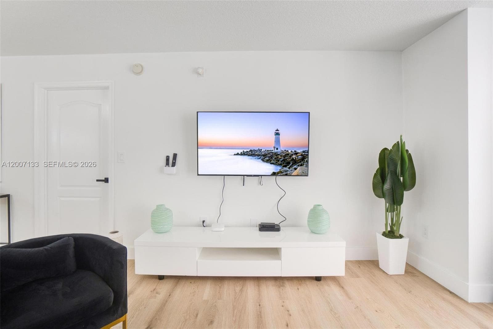 1200 Brickell Bay Dr 1907 photo 17