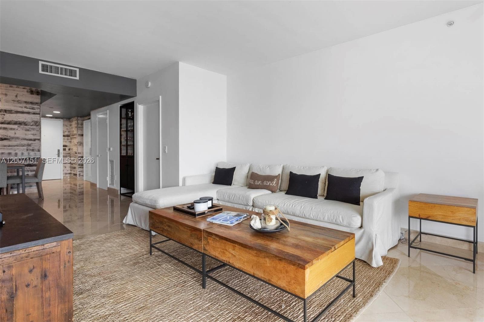 4779 Collins Ave 1908 photo 3