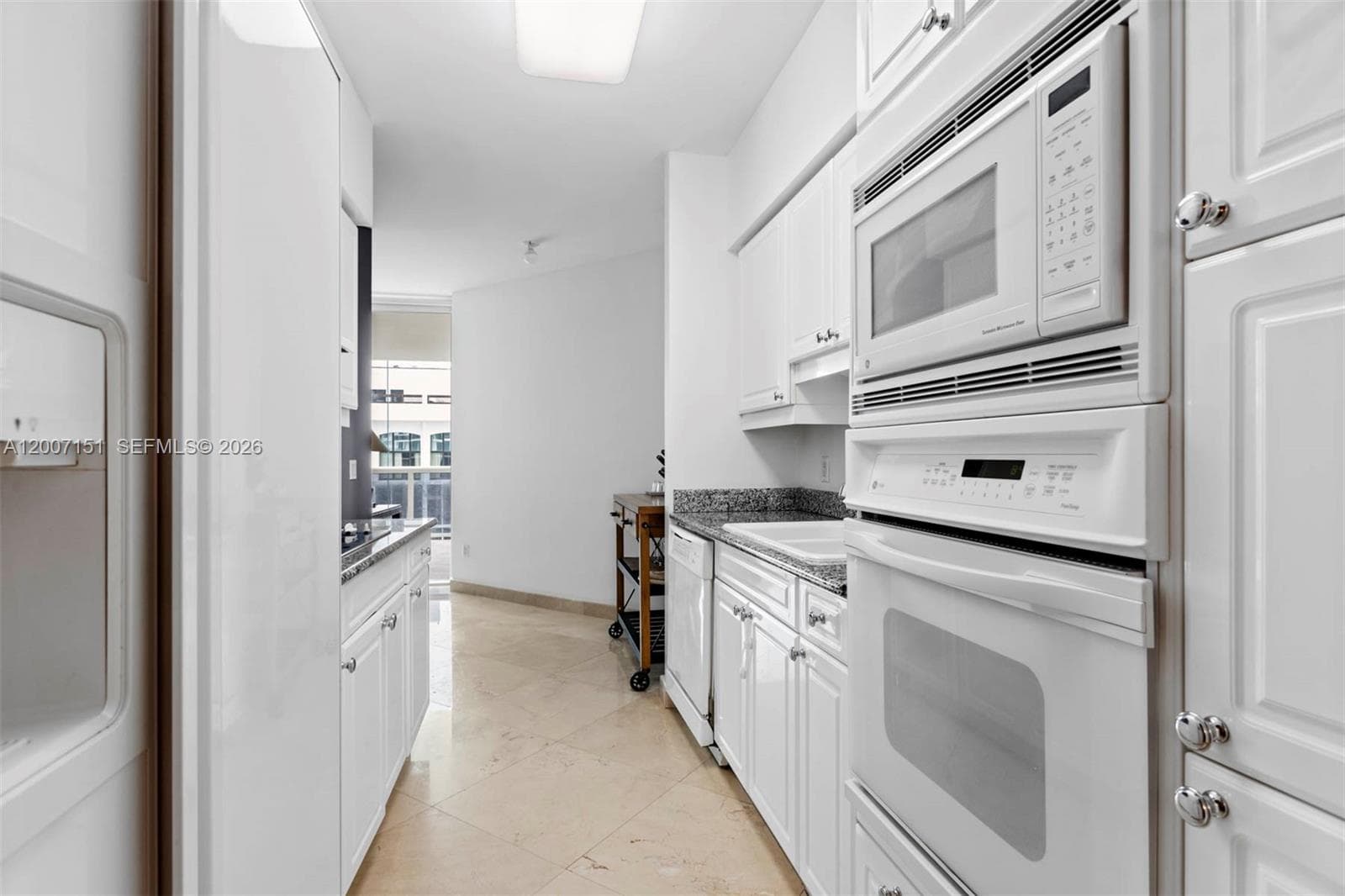 4779 Collins Ave 1908 photo 10