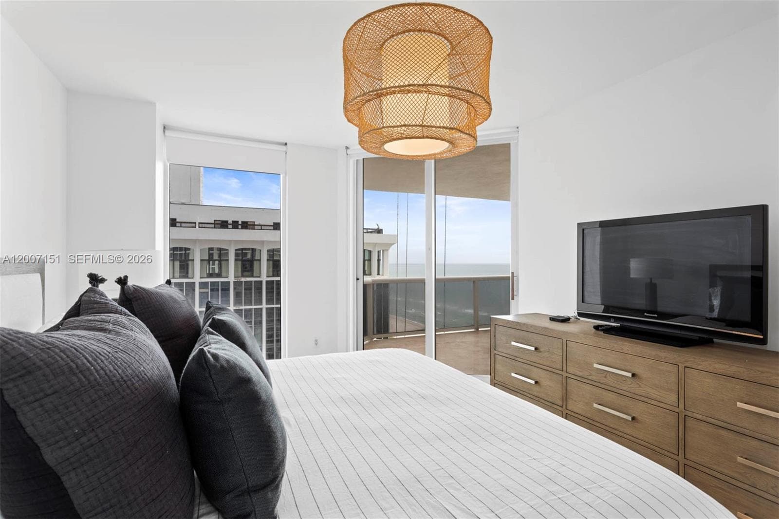 4779 Collins Ave 1908 photo 15