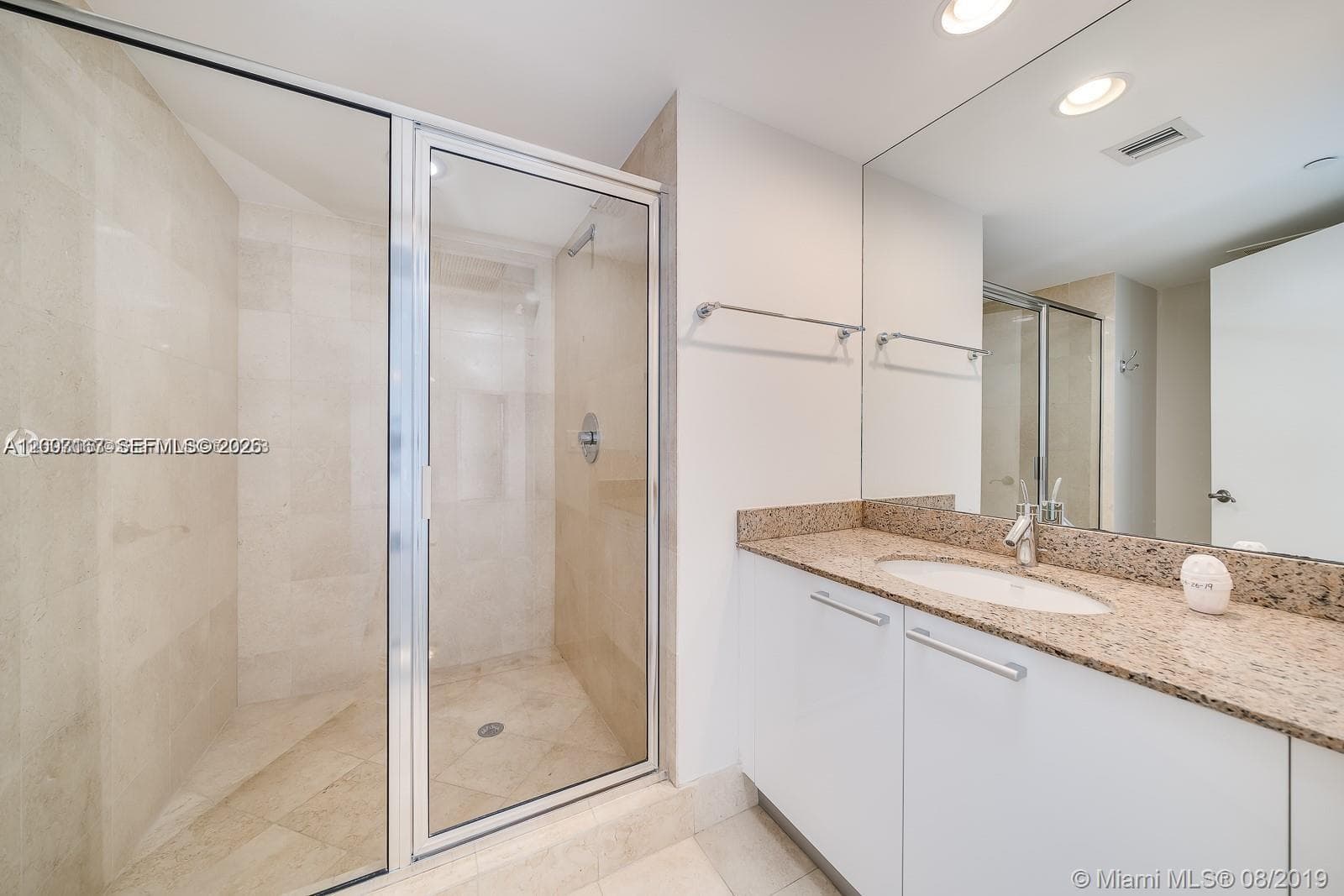 17201 Collins Ave 2305 photo 22