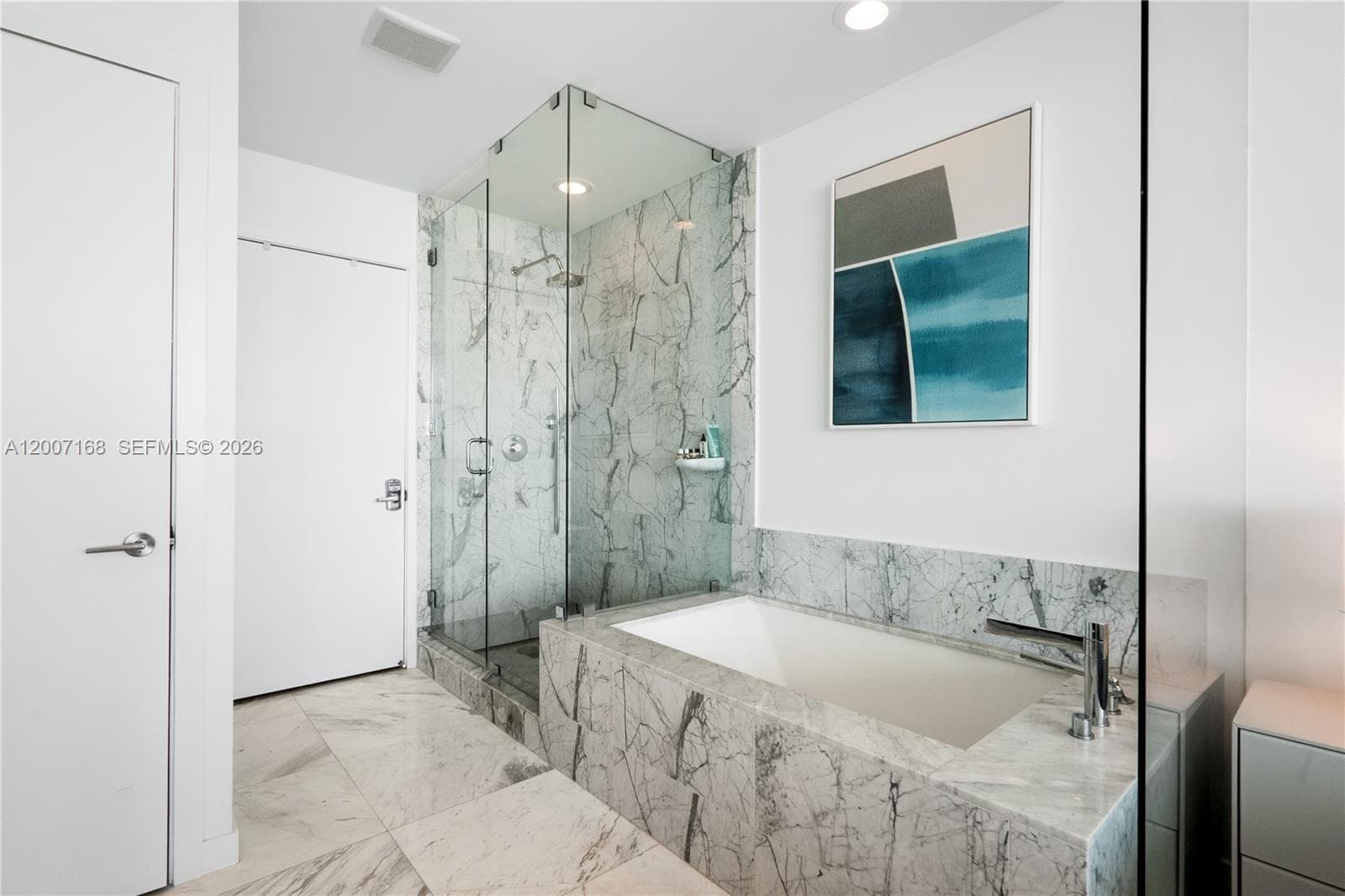 480 31st St 2405 photo 21