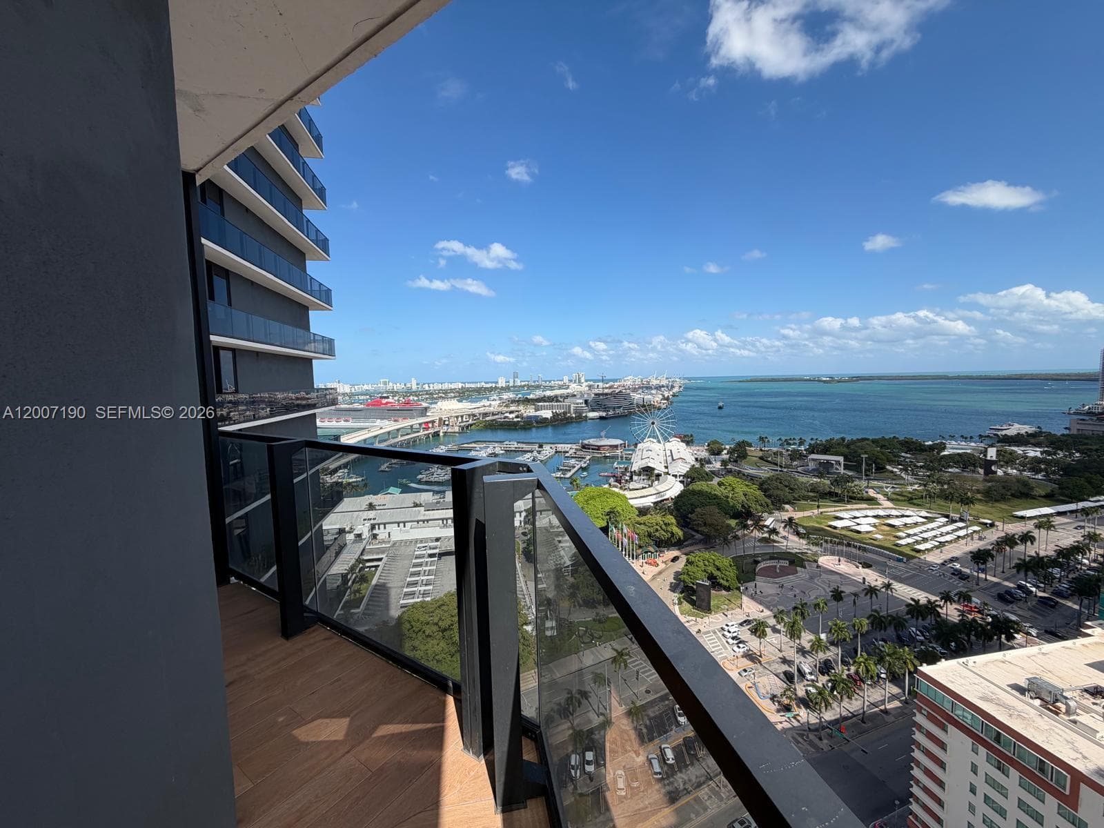 398 5th St 2015 photo 5