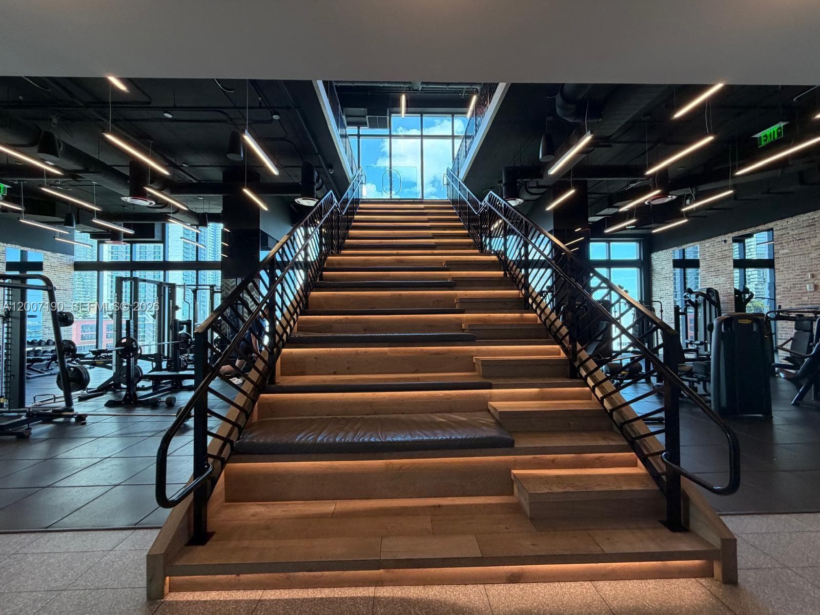 398 5th St 2015 photo 14