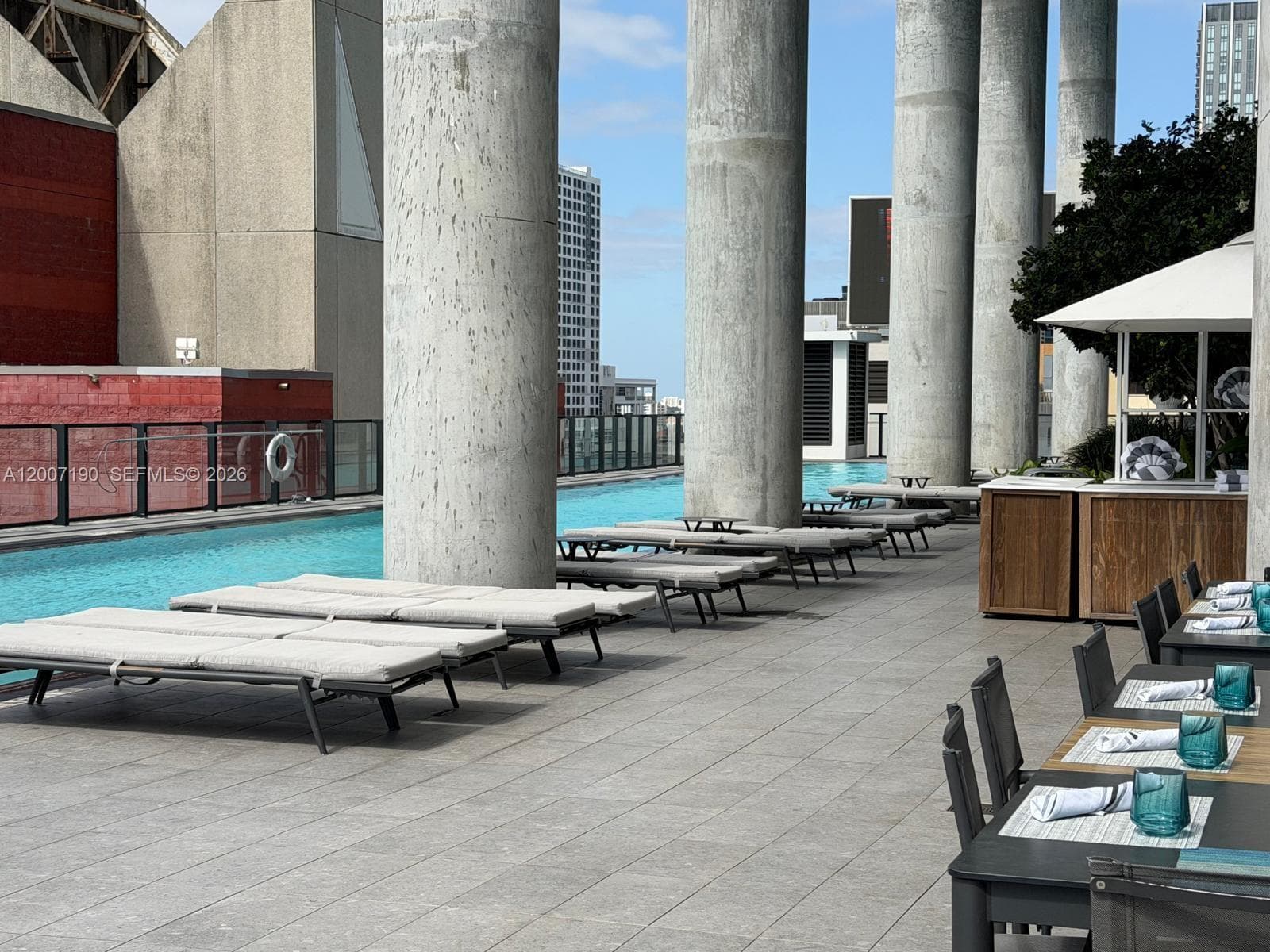 398 5th St 2015 photo 19