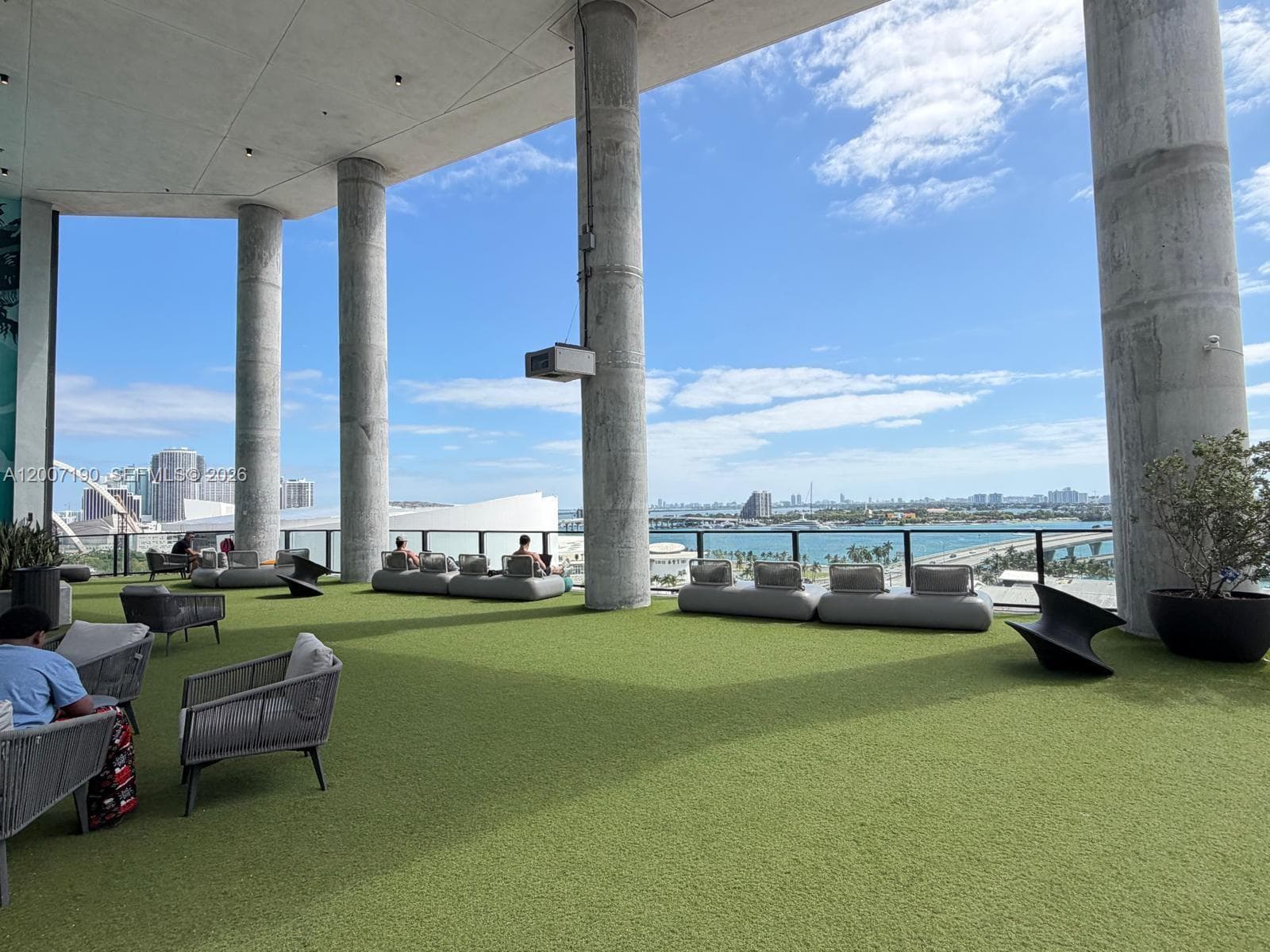 398 5th St 2015 photo 21