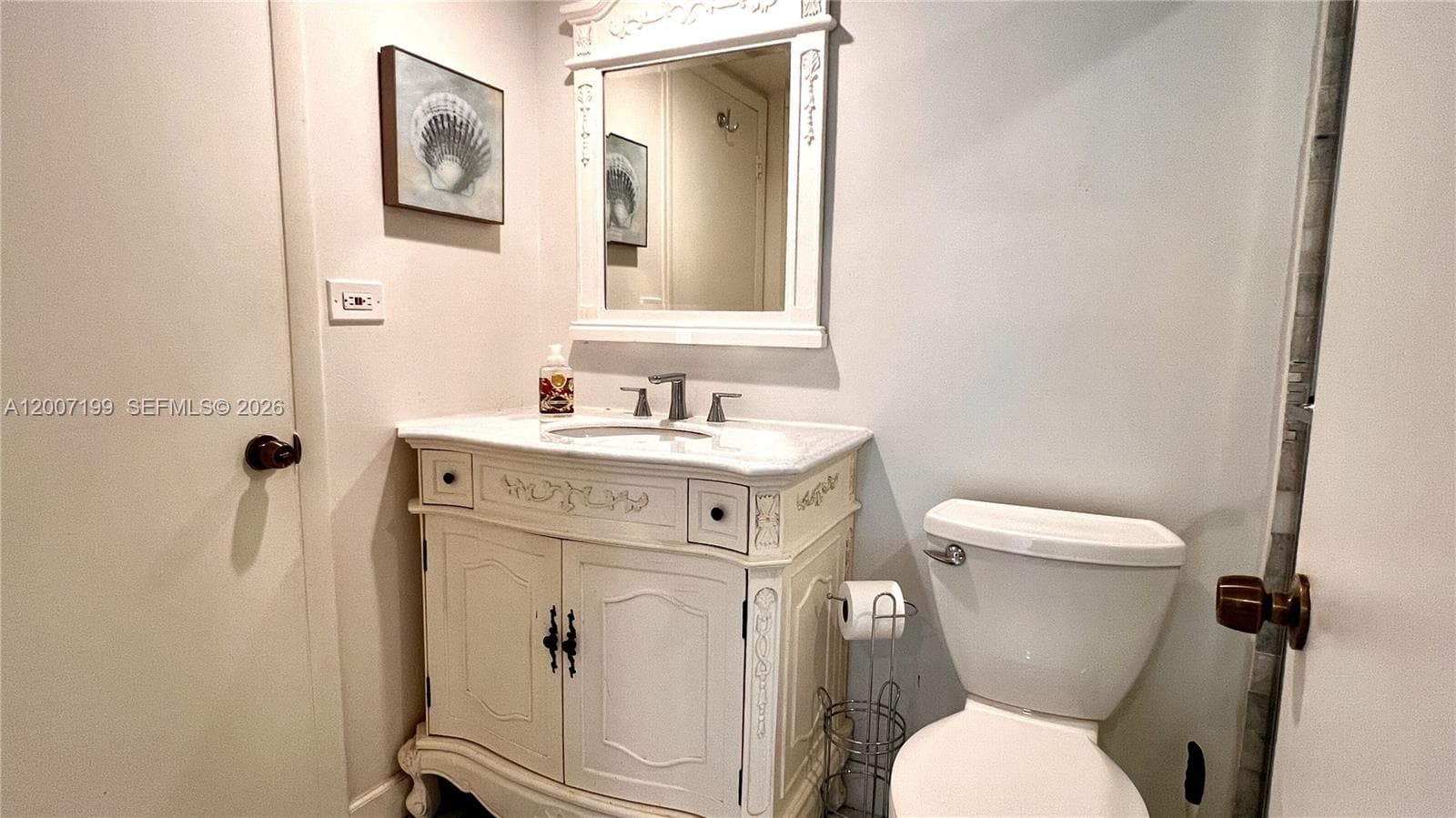 6039 Collins Ave 520 photo 10