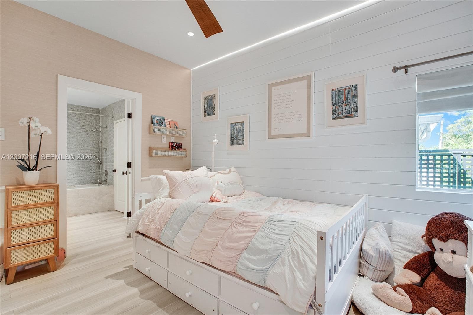 815 76th St photo 16