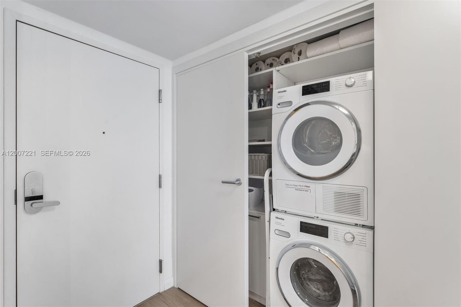 2301 Collins Ave 902 photo 13