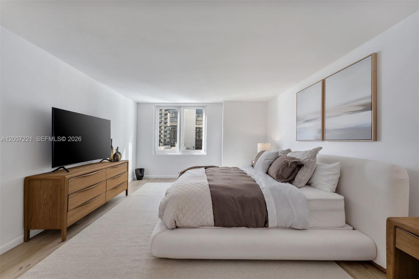 2301 Collins Ave 902 photo 18