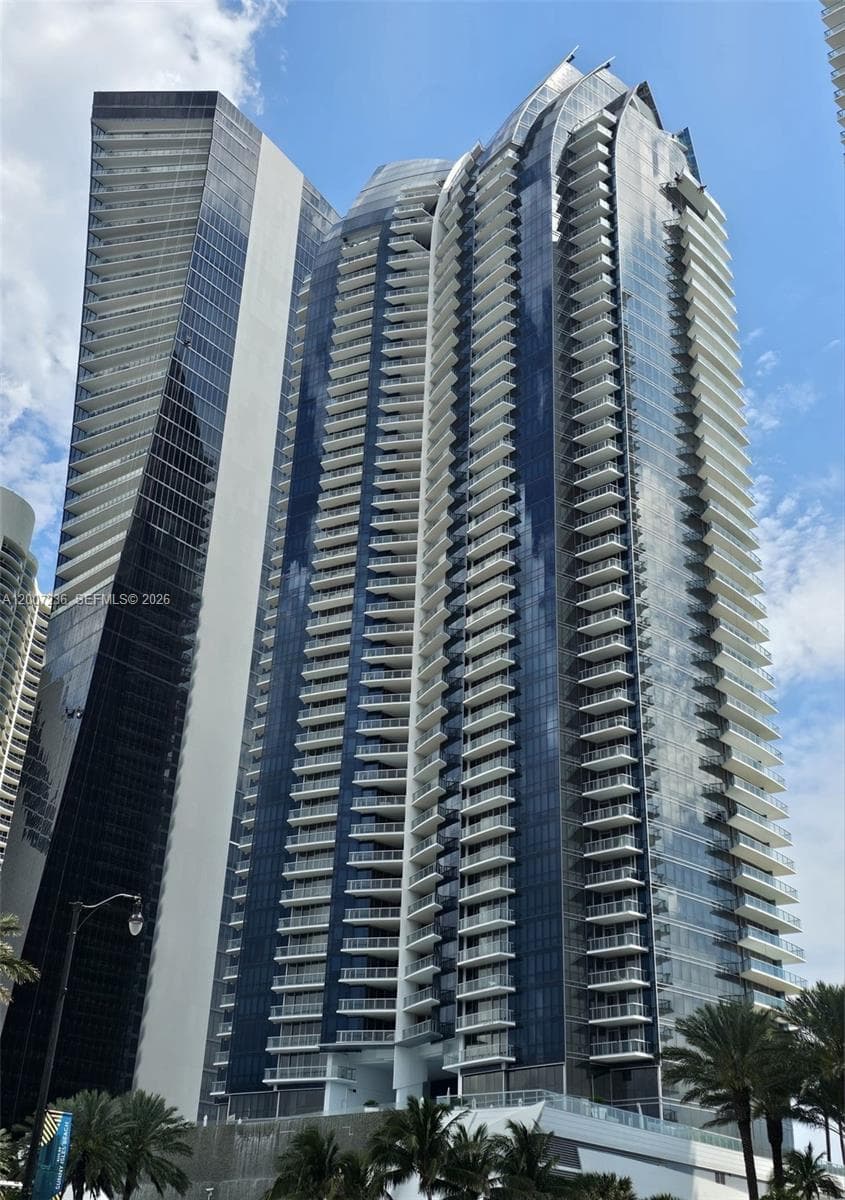 17121 Collins Ave 4006 photo 5