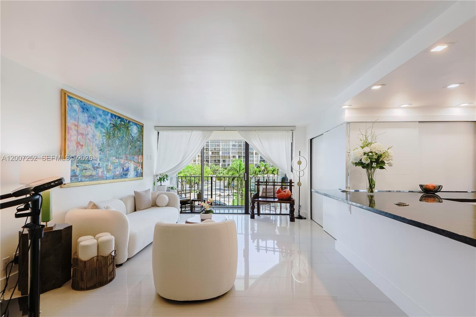 400 Leslie Dr 319 photo 20