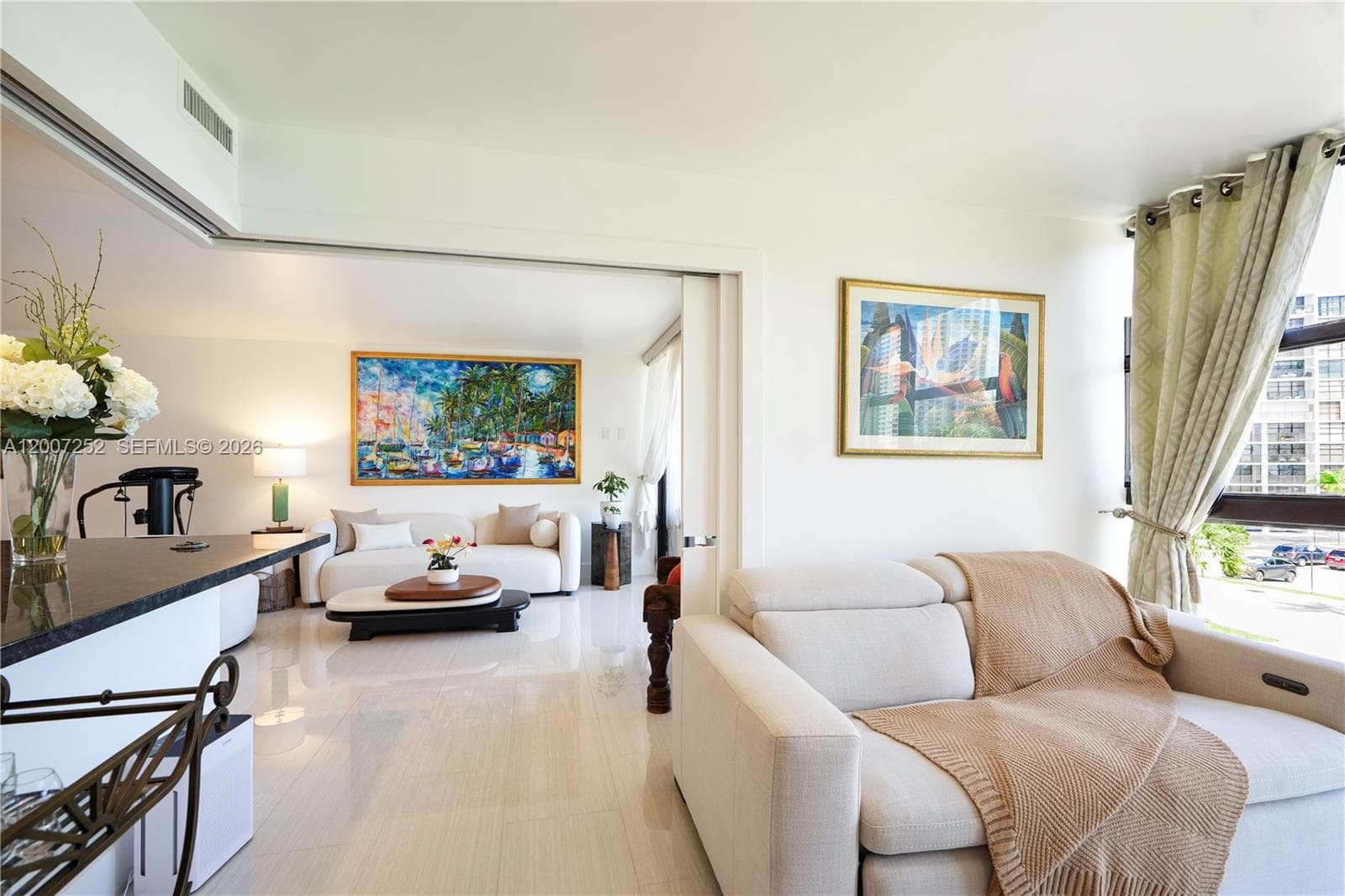 400 Leslie Dr 319 photo 14