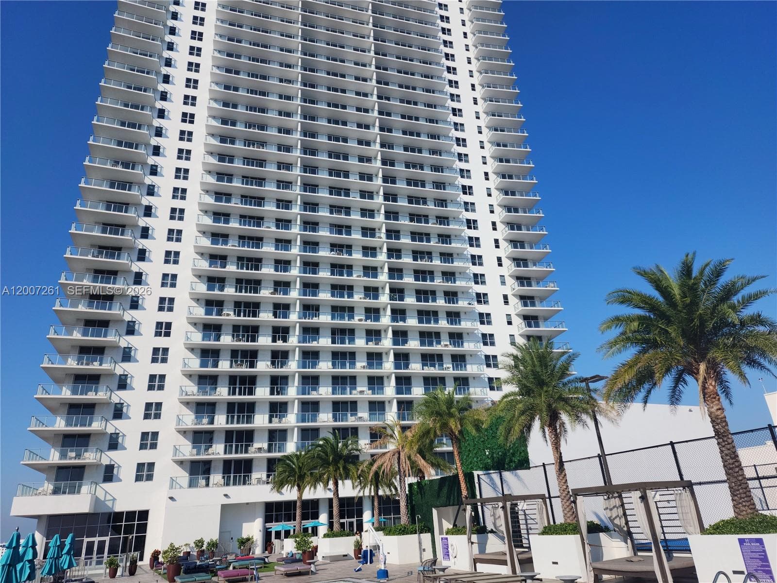 4010 Ocean Dr R2905 photo 16