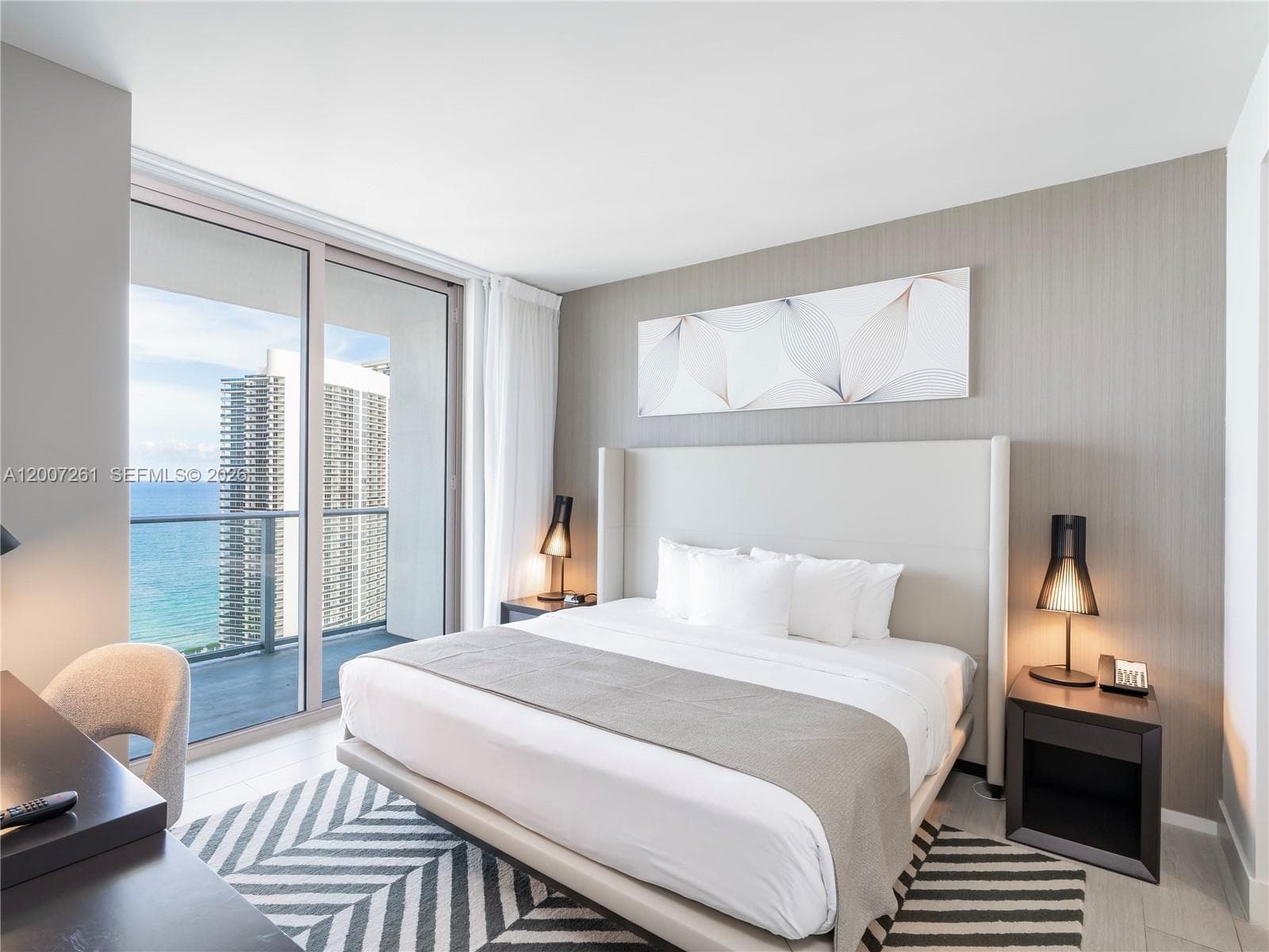 4010 Ocean Dr R2905 photo 5