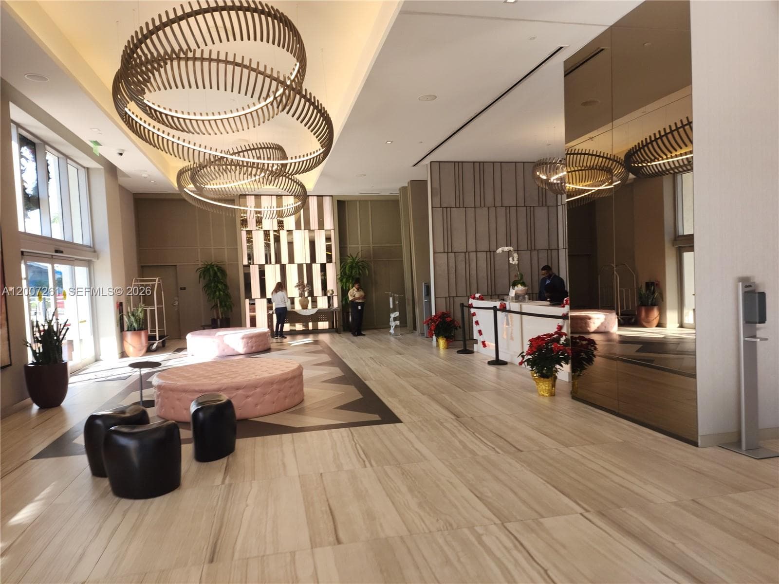 4010 Ocean Dr R2905 photo 4