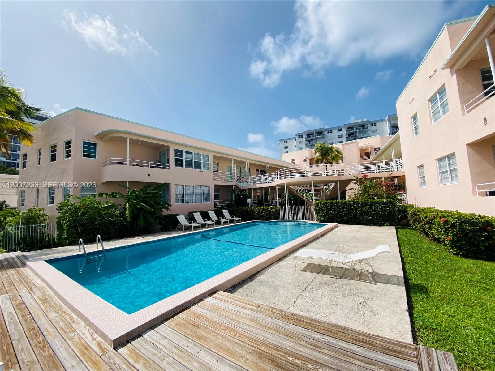 6881 Bay Dr 11 photo 18