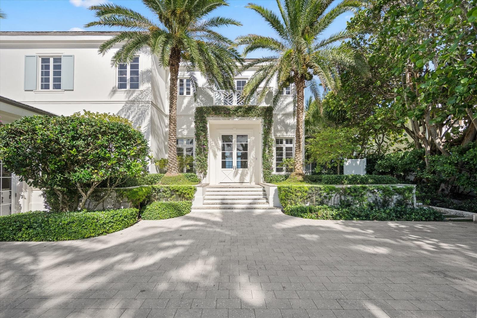 3501 N Ocean Boulevard photo 4