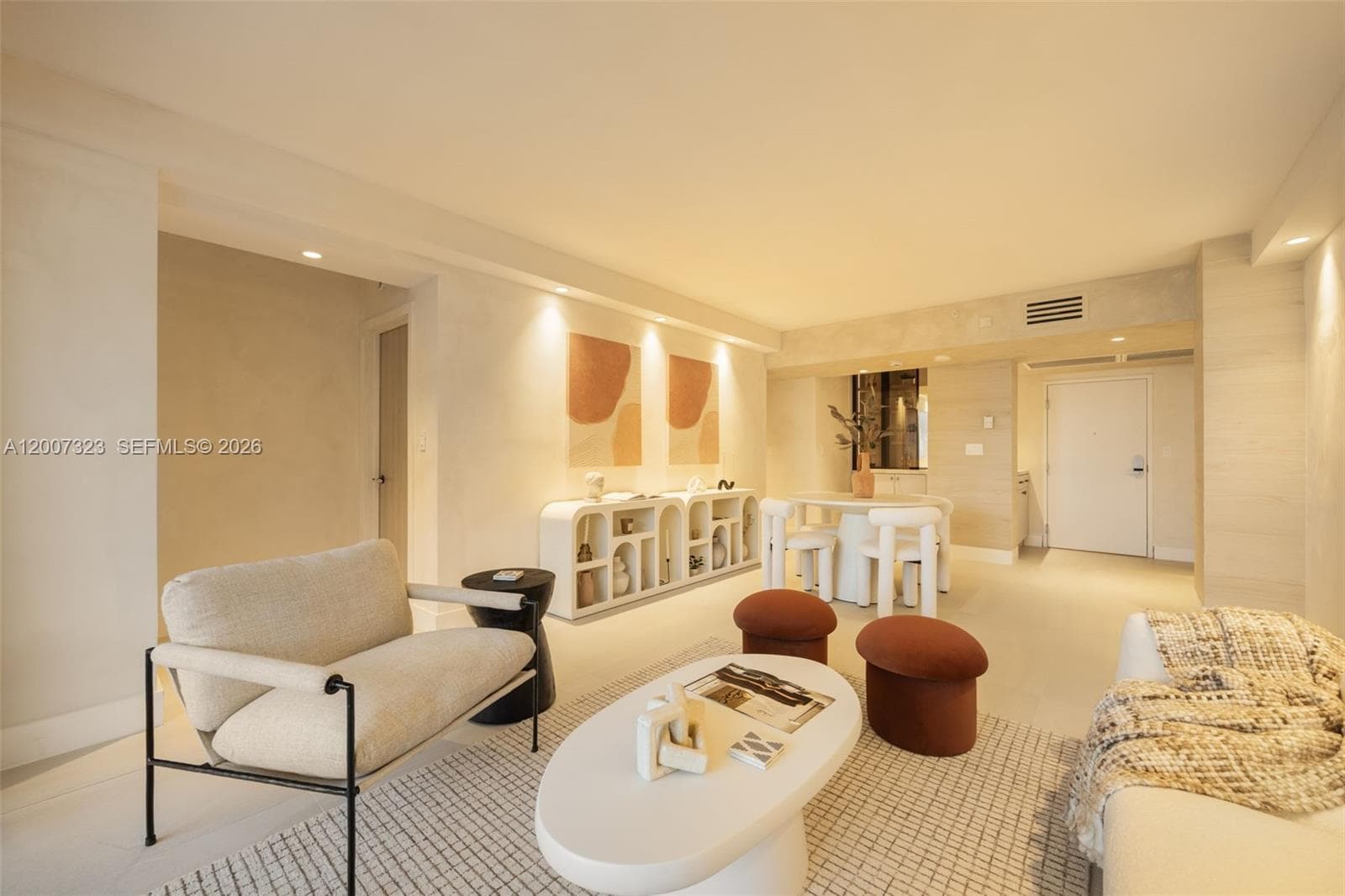 2301 Collins Ave 526 photo 7