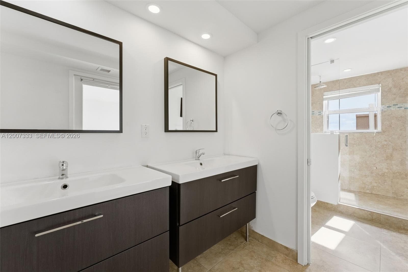 2000 135th St PH photo 17