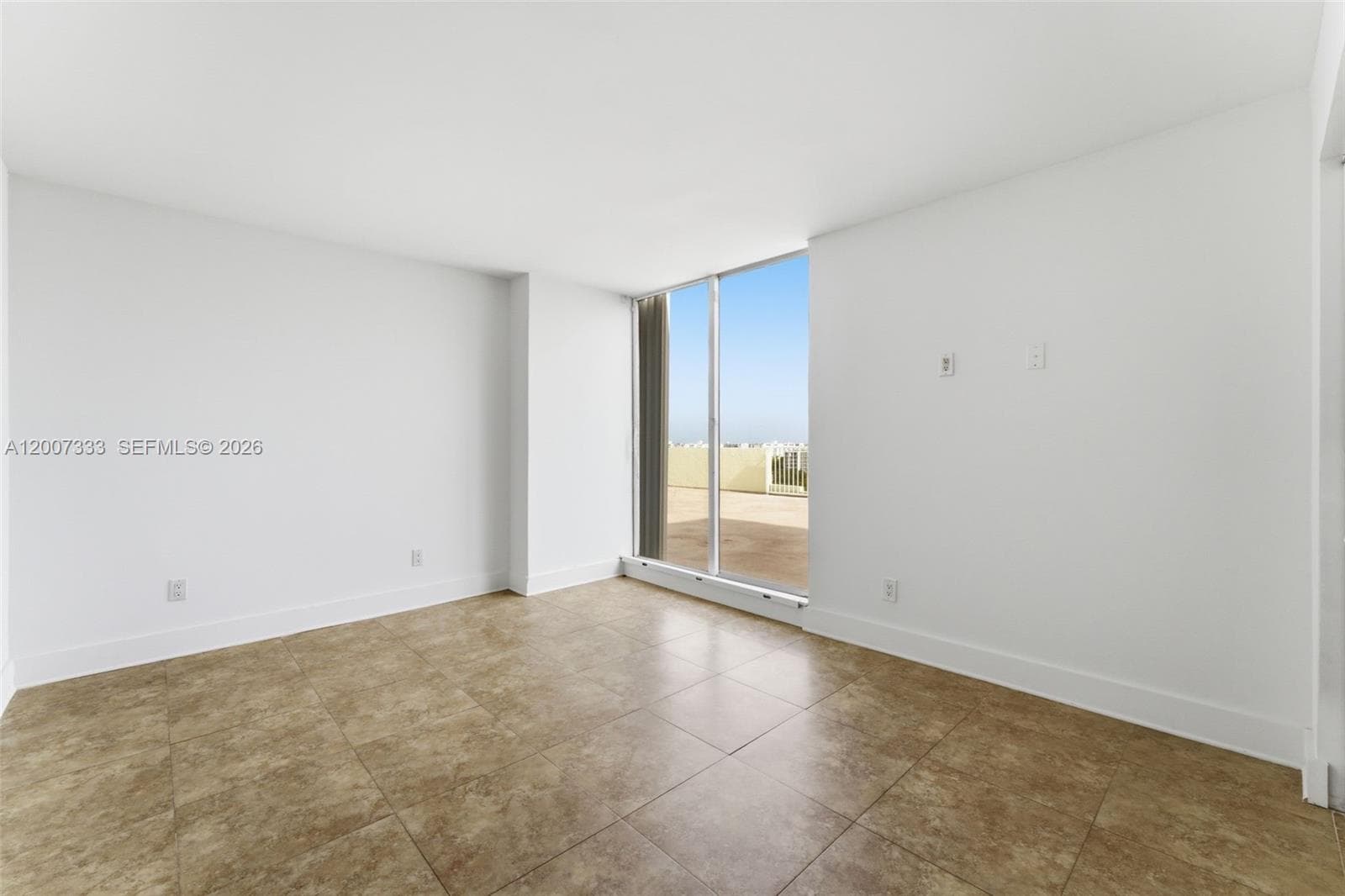 2000 135th St PH photo 22