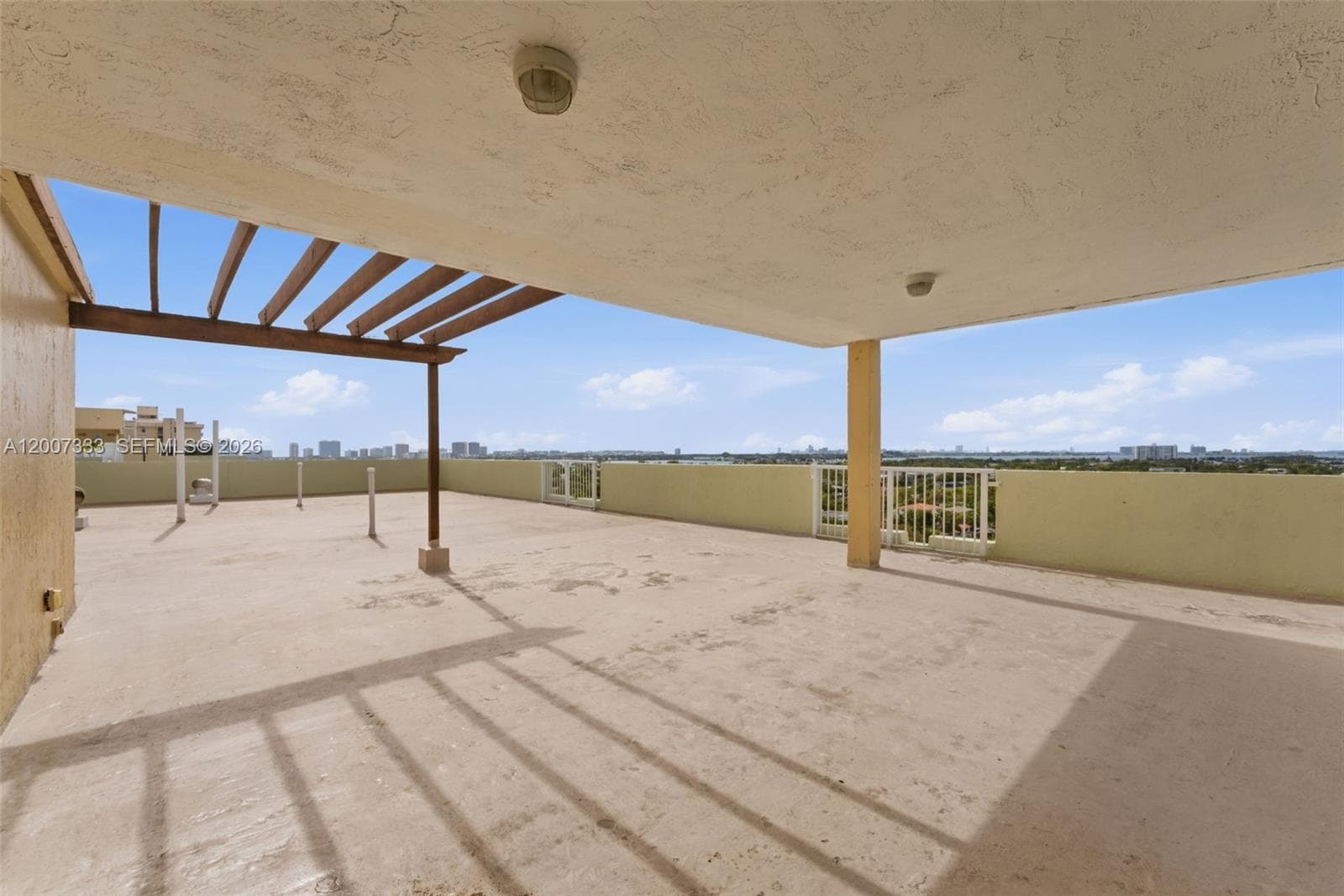 2000 135th St PH photo 8