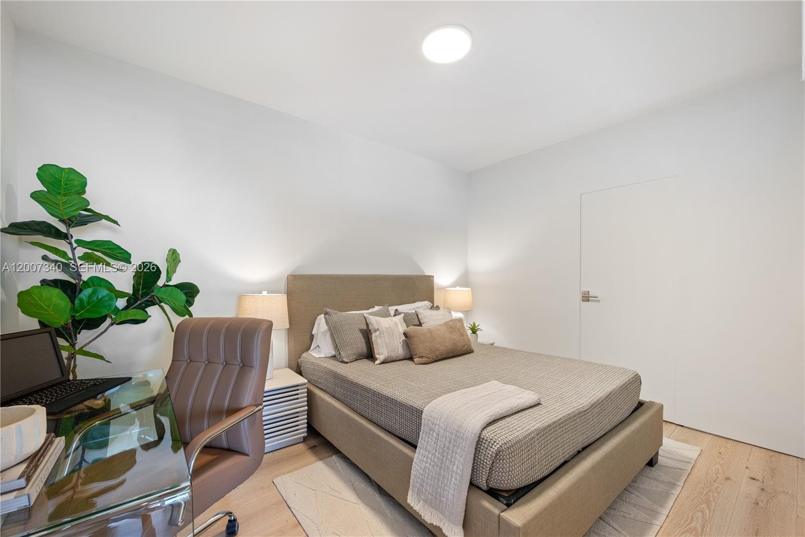 6365 Collins Ave 3904 photo 17