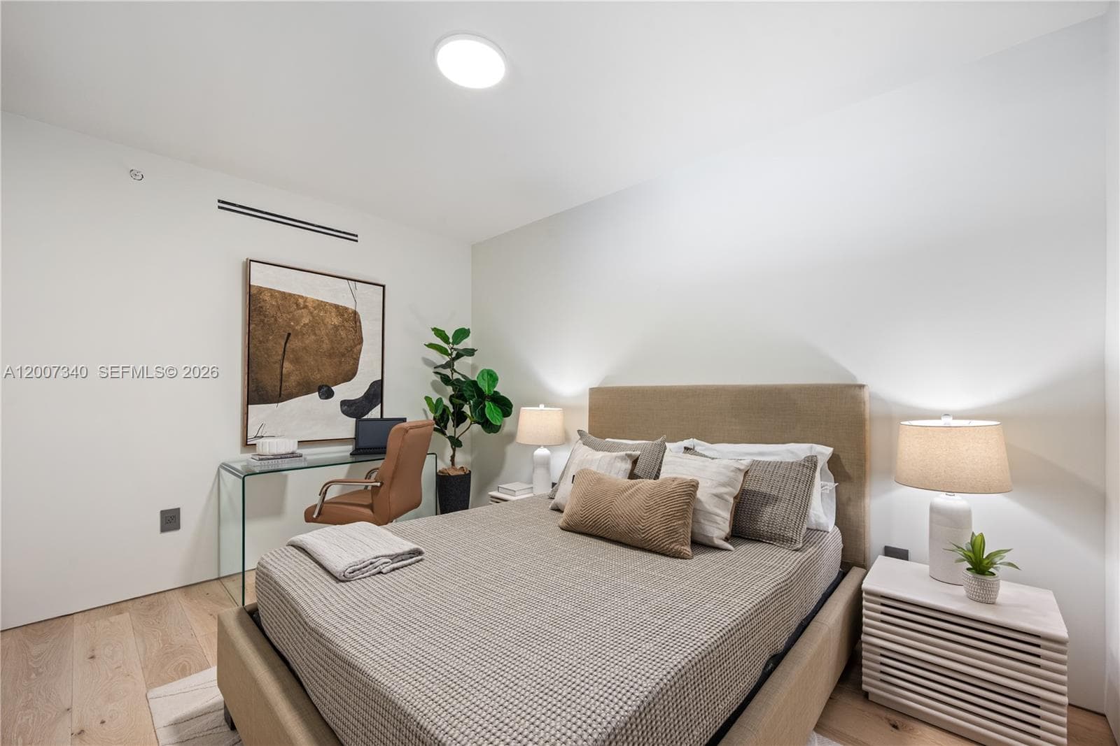 6365 Collins Ave 3904 photo 18