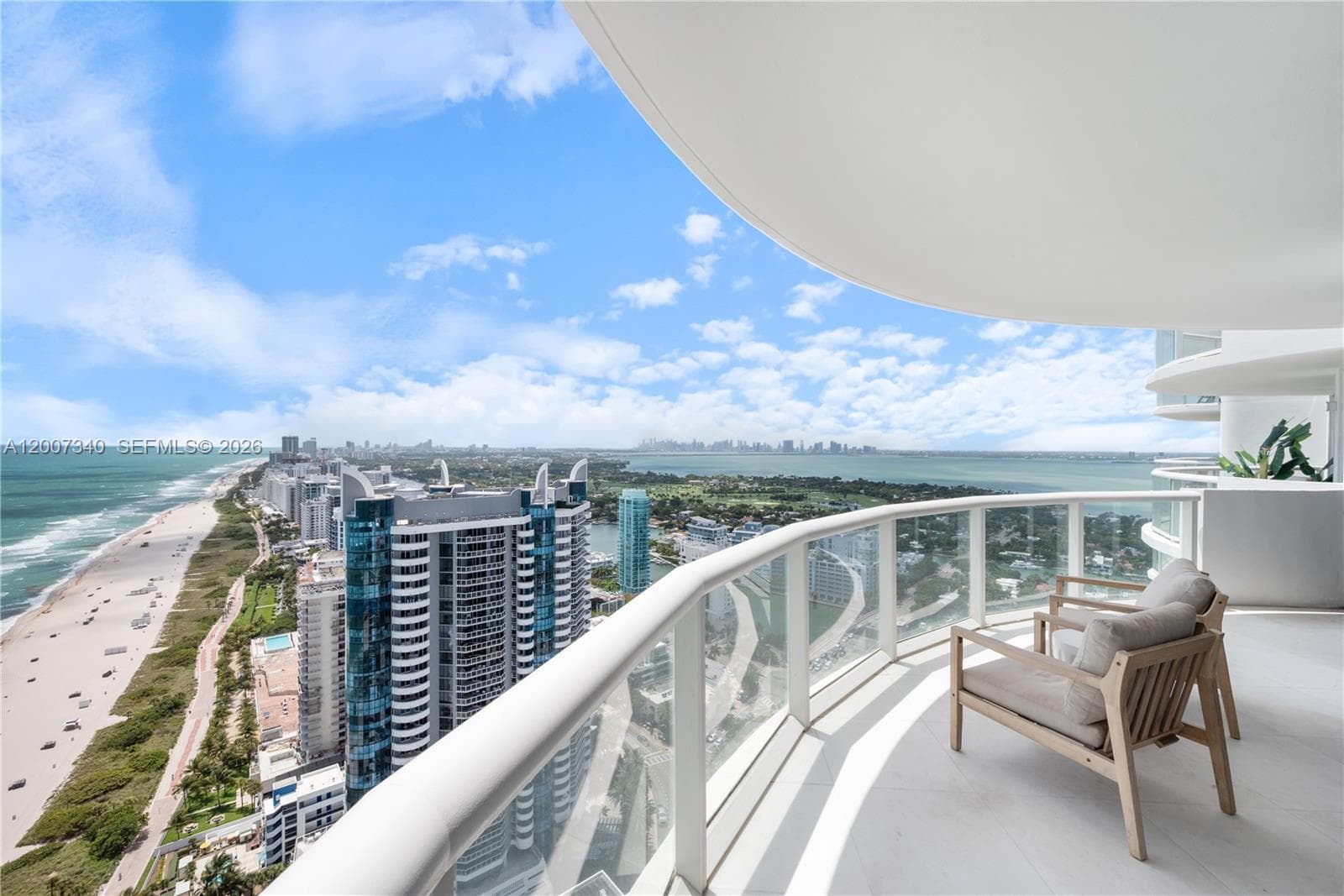 6365 Collins Ave 3904 photo 21