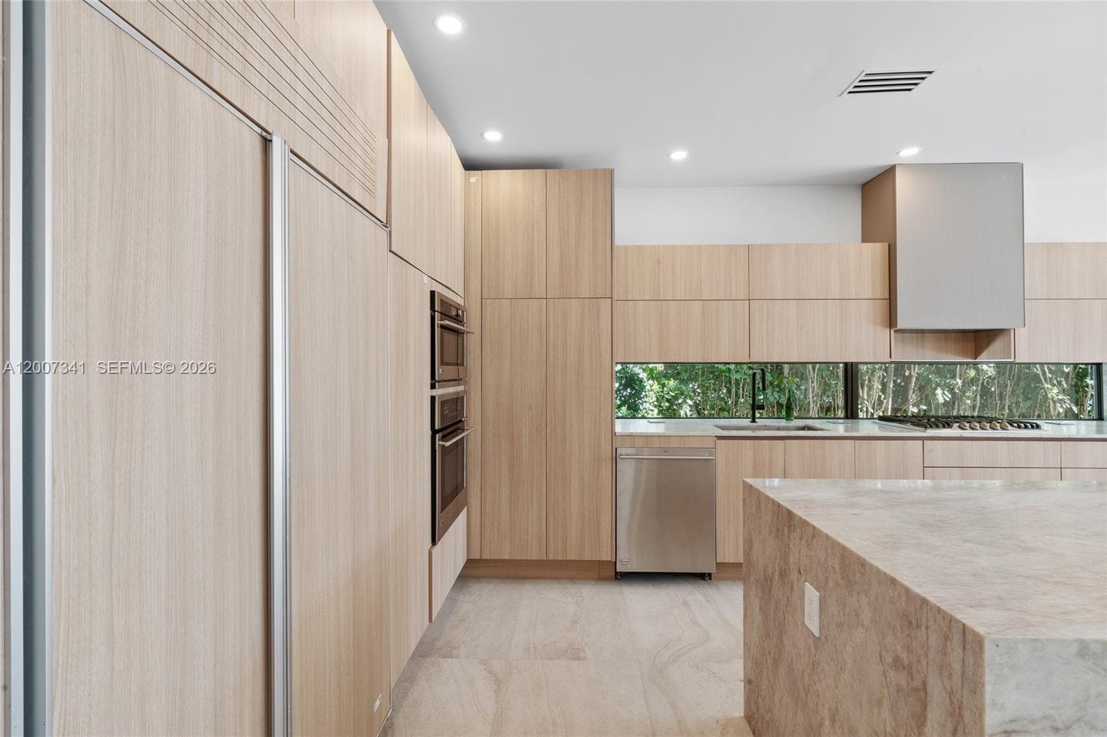 550 Shore Dr photo 21