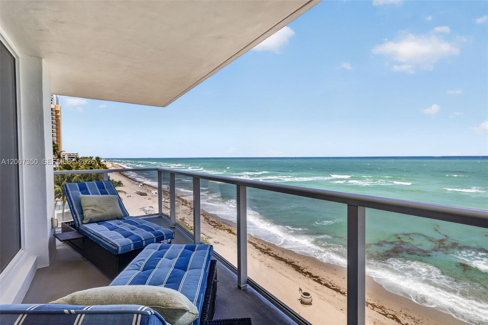 2751 S Ocean Dr 504S photo 2