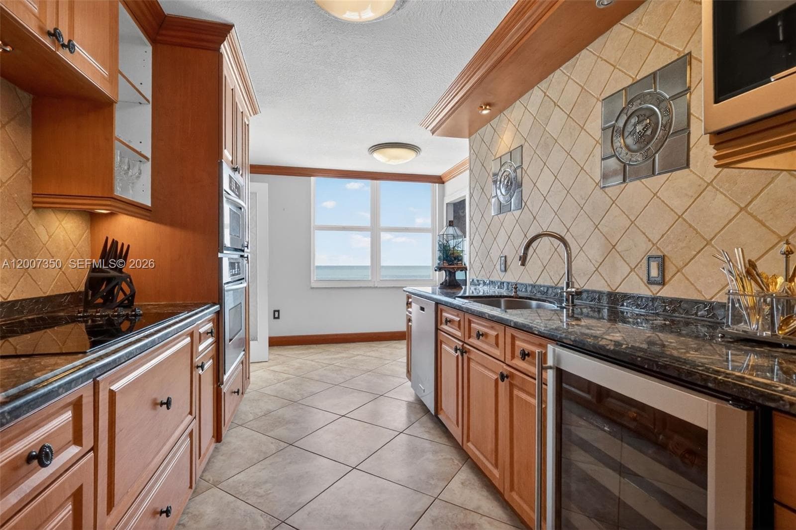 2751 S Ocean Dr 504S photo 17