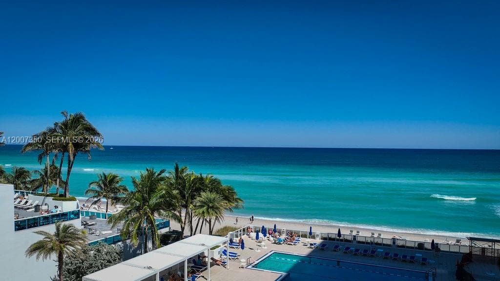 2751 S Ocean Dr 504S photo 7