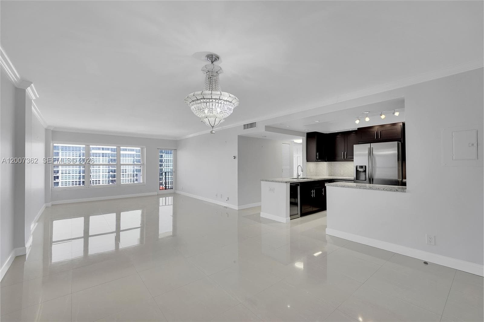 405 N Ocean Blvd 1503 photo 2