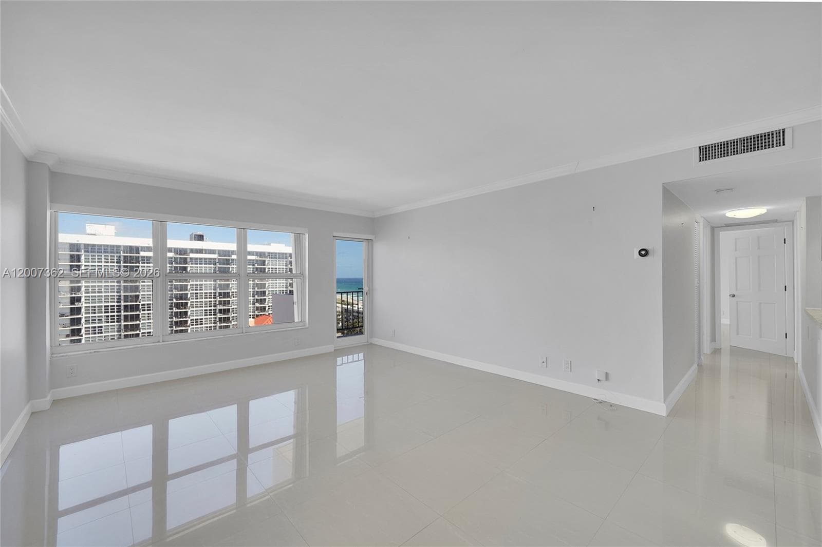 405 Ocean Blvd 1503 photo 5