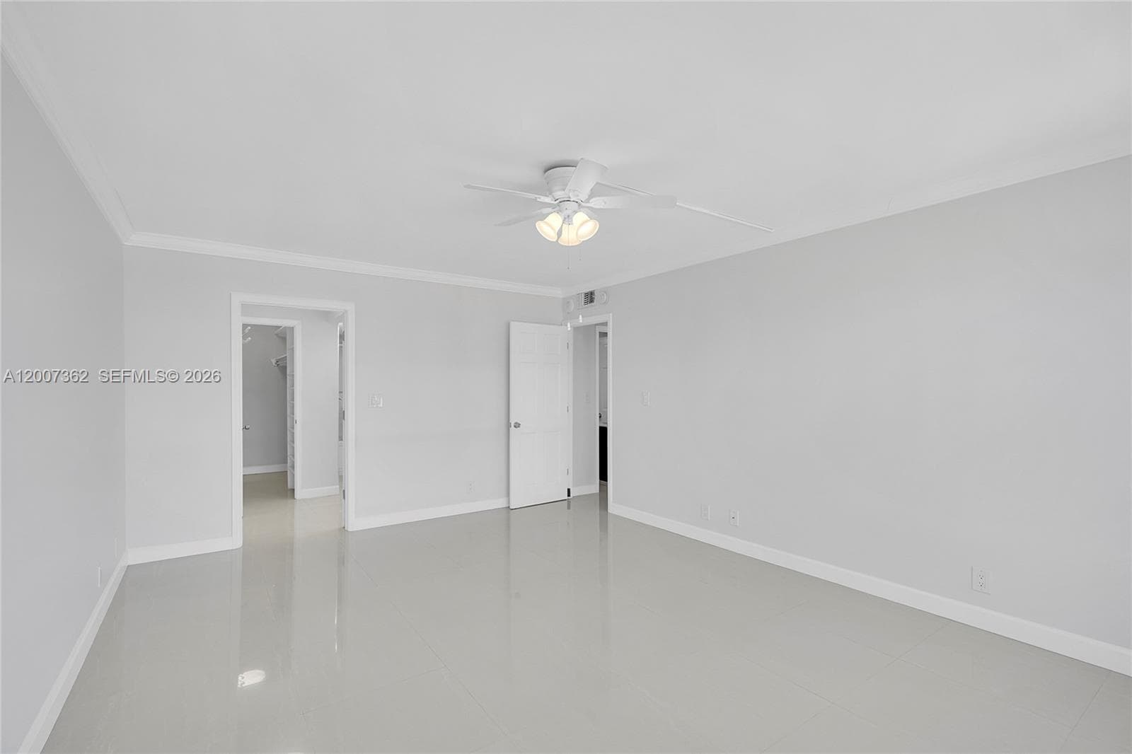 405 Ocean Blvd 1503 photo 10