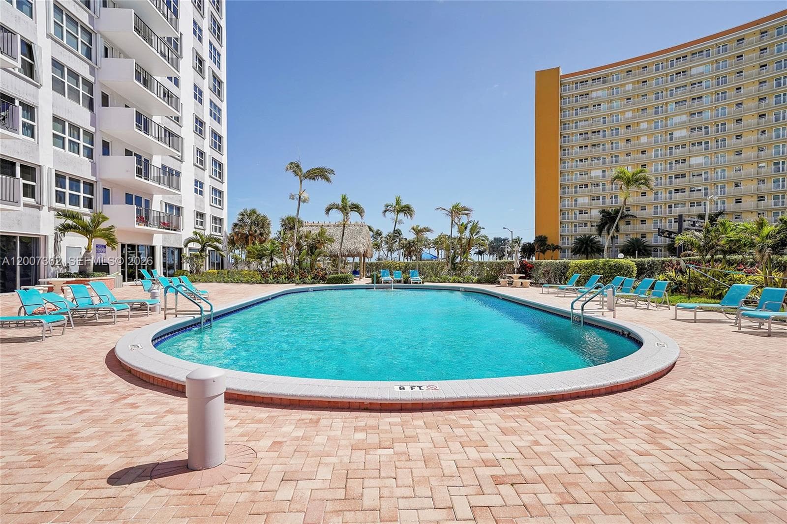 405 Ocean Blvd 1503 photo 14