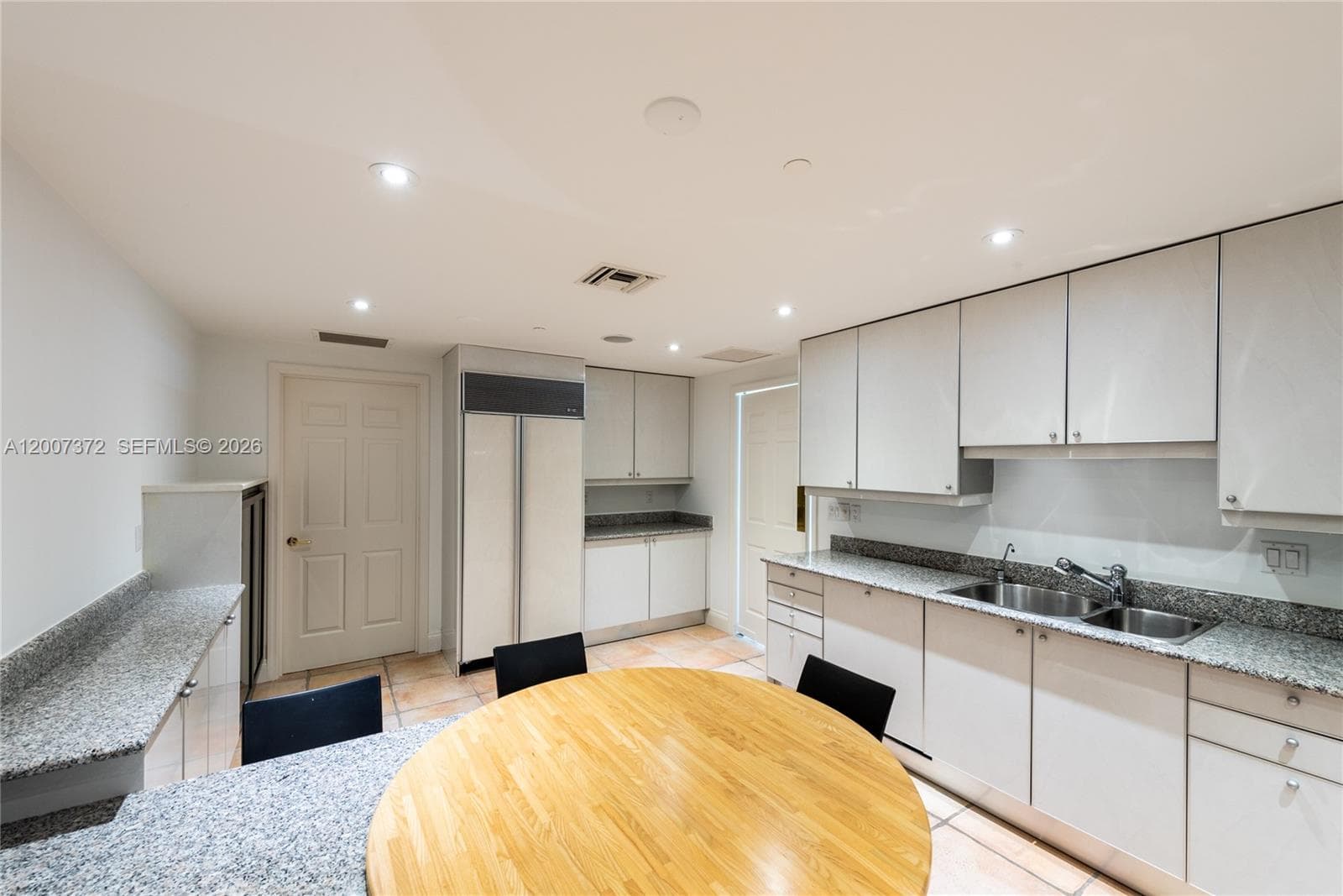 1643 Brickell Ave 1103 photo 20