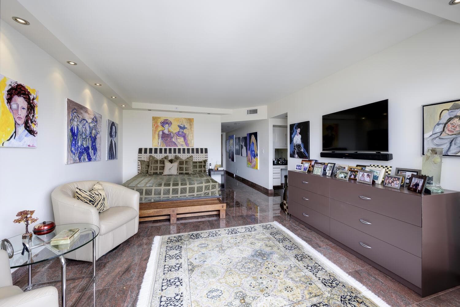 529 S Flagler Drive 26h photo 22