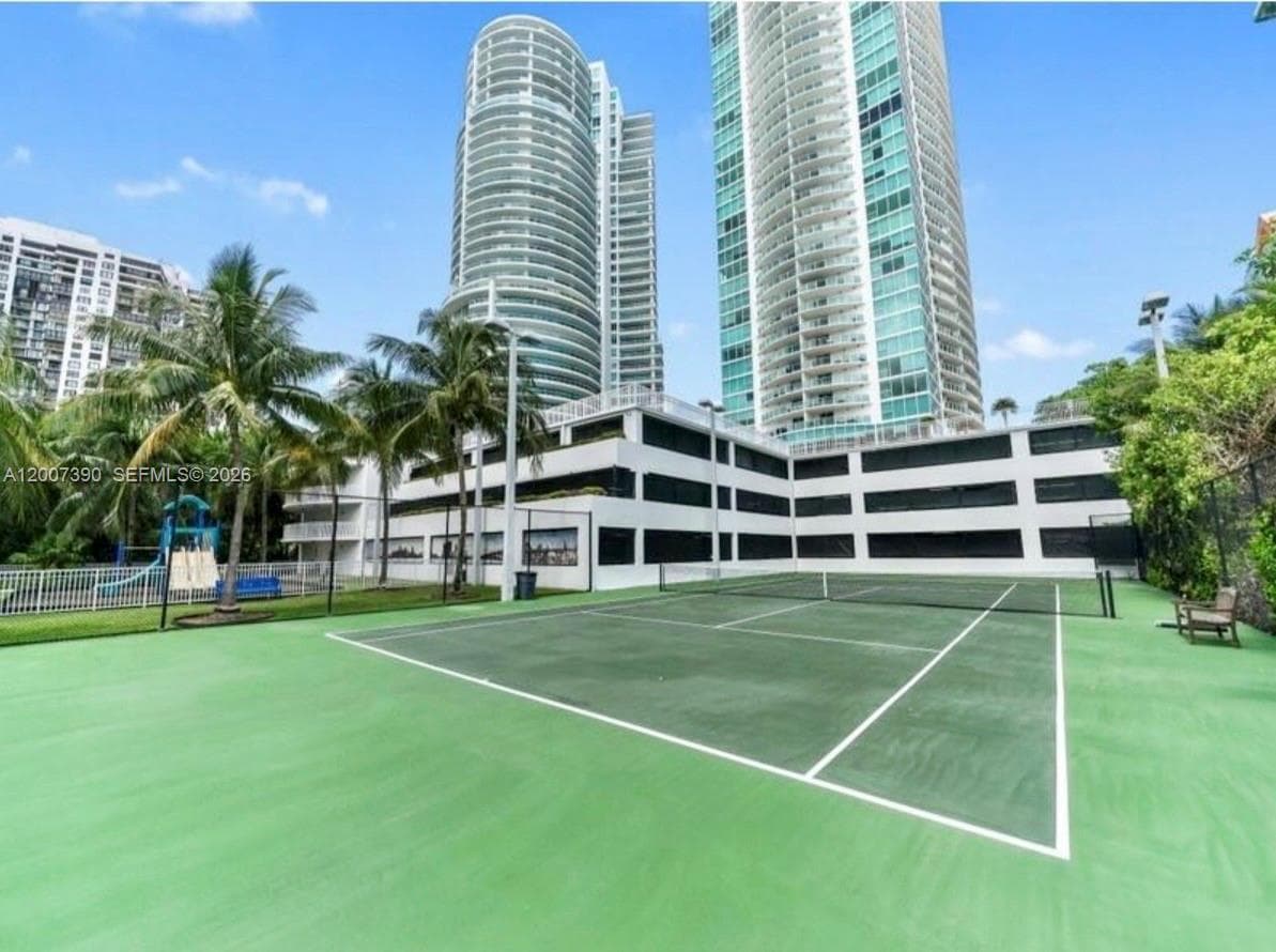 2101 Brickell Ave 2908 photo 2