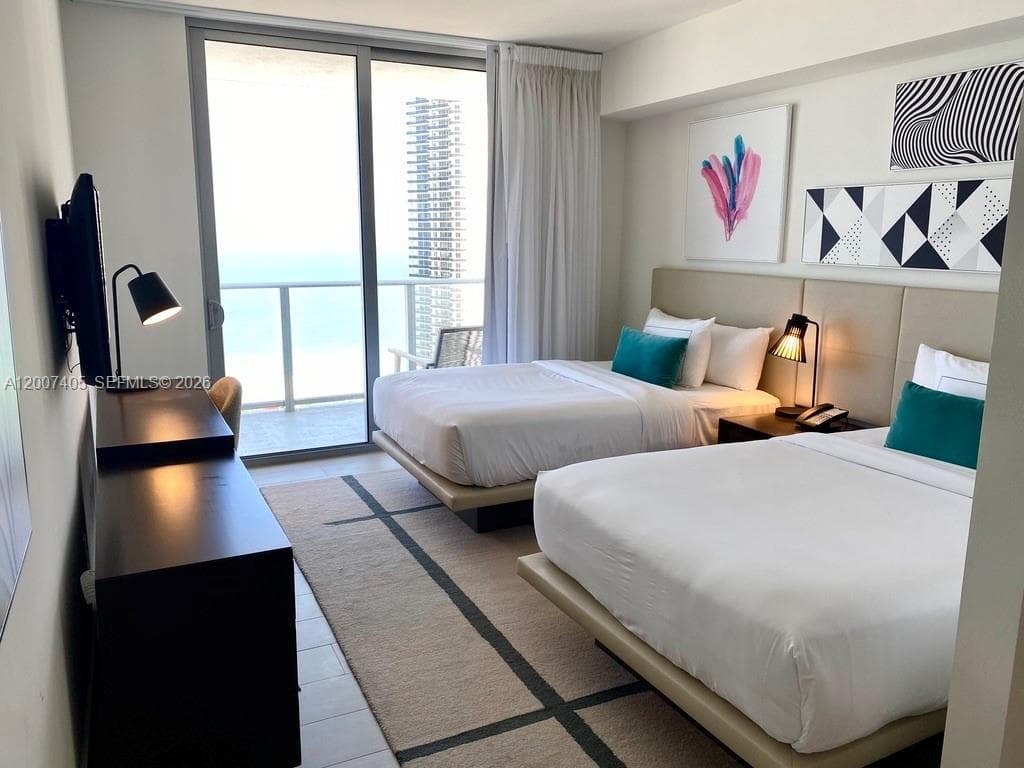 4010 Ocean Dr R2607 photo 13