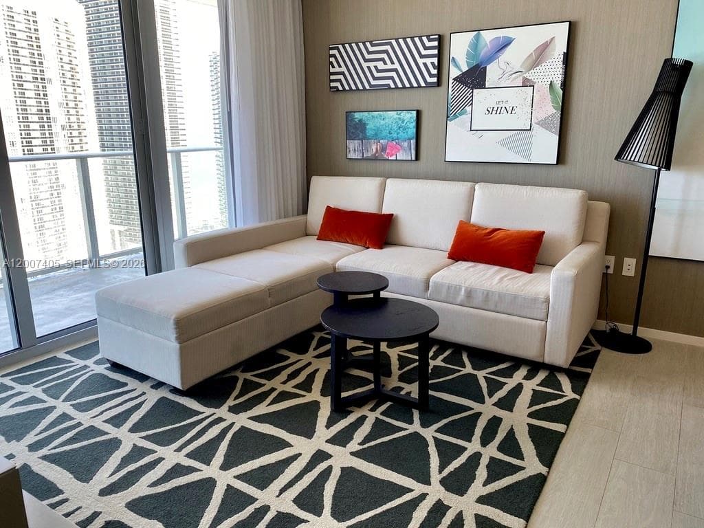 4010 Ocean Dr R2607 photo 5