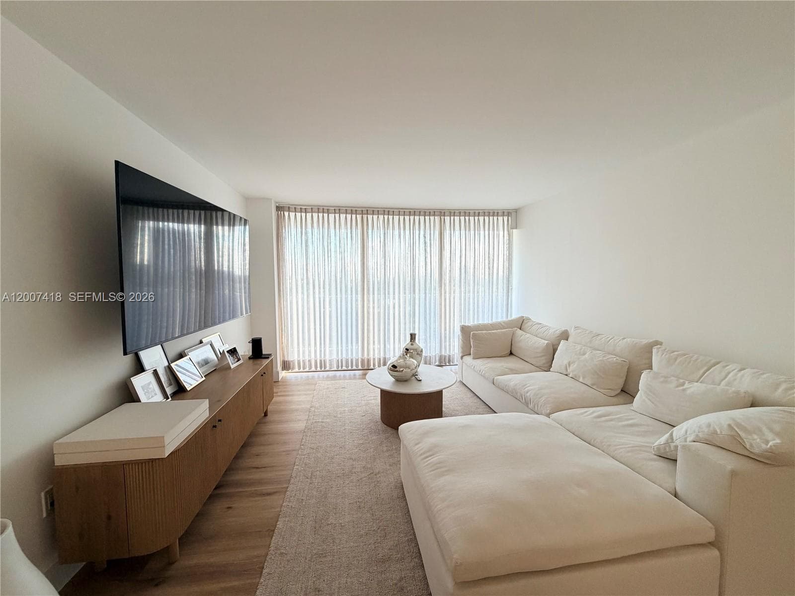 3701 Country Club Dr 607 photo 13