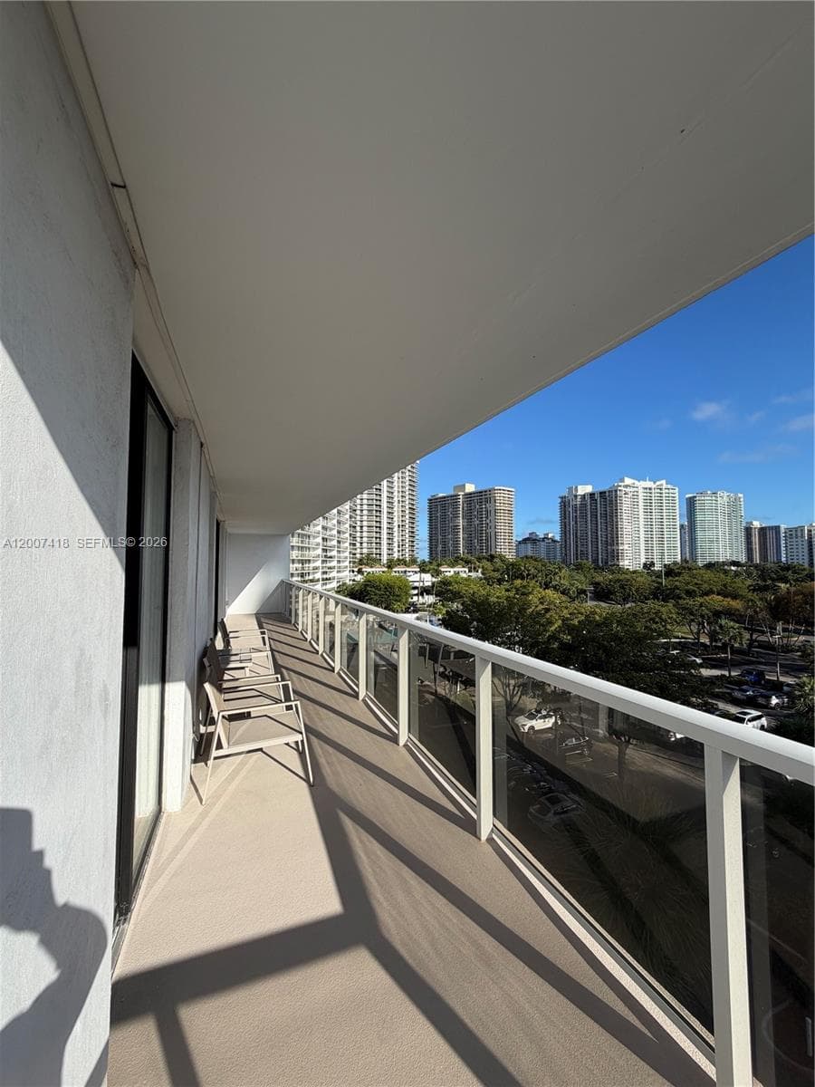 3701 Country Club Dr 607 photo 25