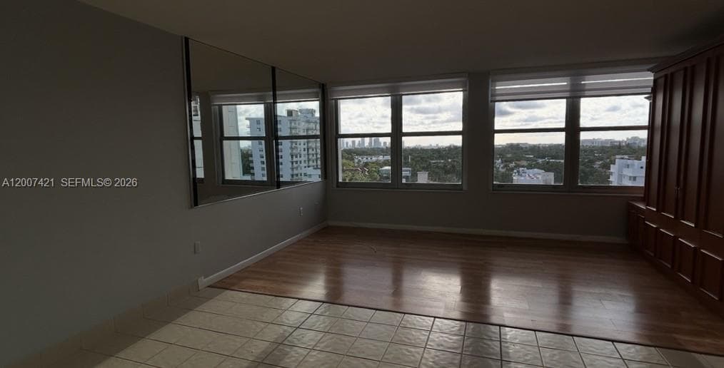 2899 Collins Ave 1040 photo 6
