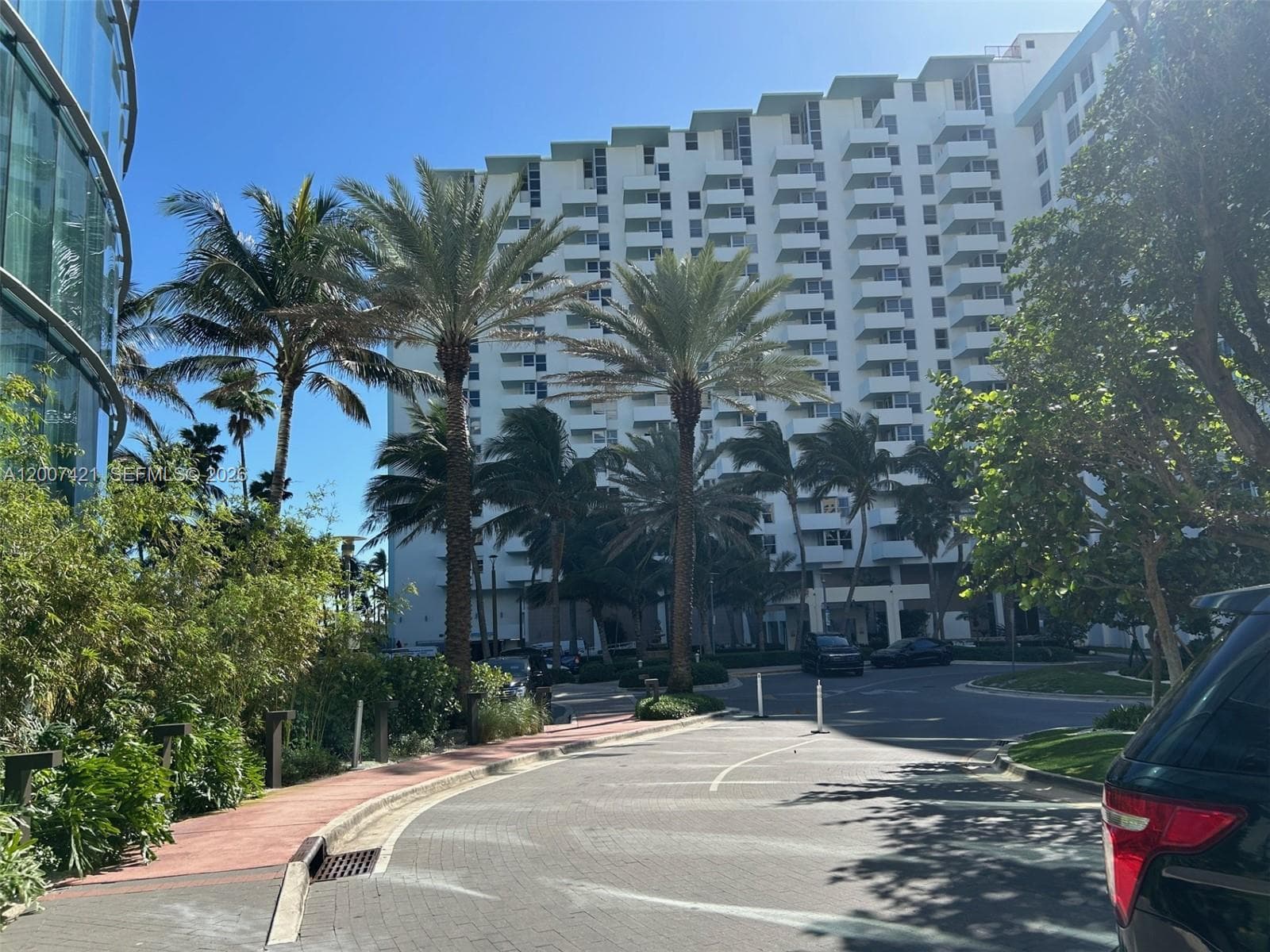 2899 Collins Ave 1040 photo 21