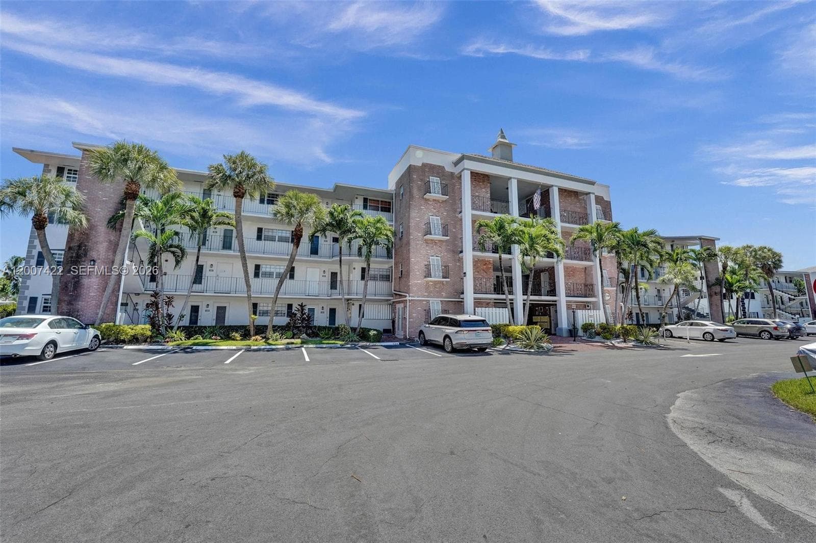 455 Paradise Isle Blvd 104 photo 6